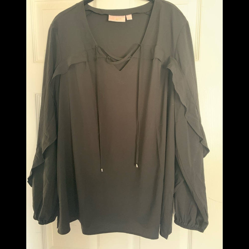 Belle by Kim Gravel big black top sz XL New
